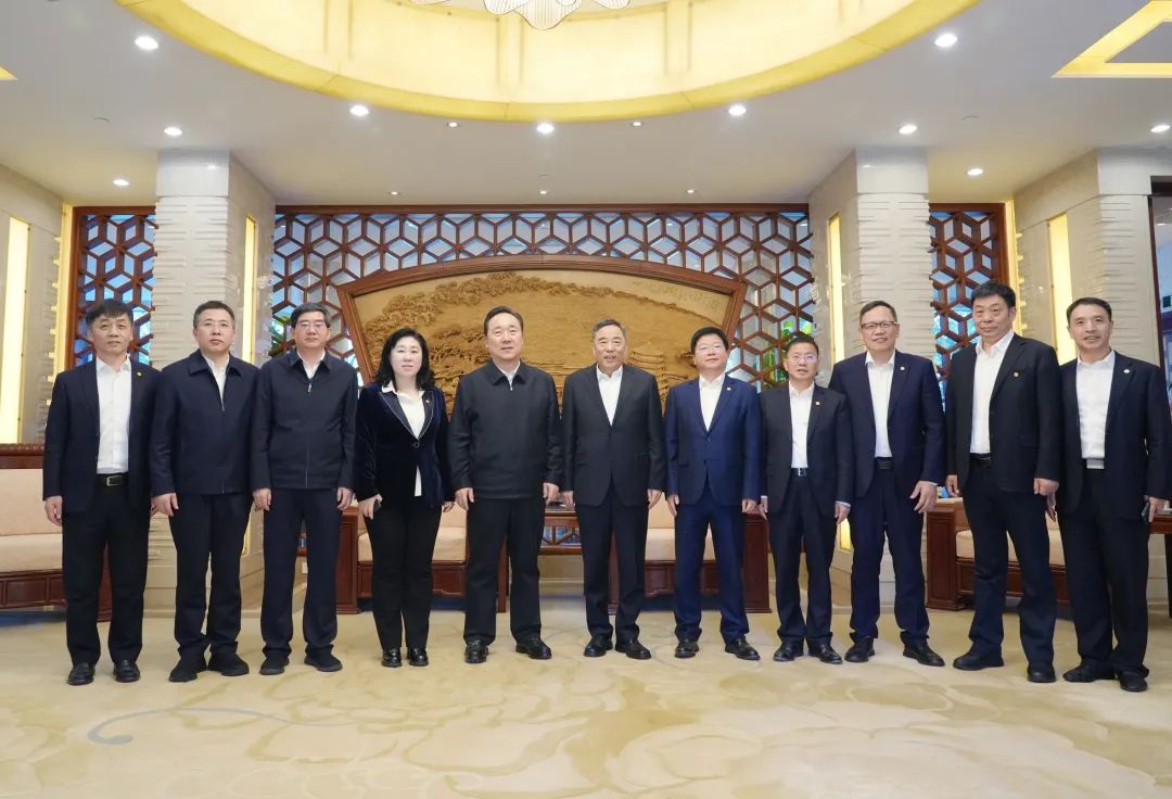 中國(guó)能建黨委書記、董事長(zhǎng)宋海良拜會(huì)浙江省委書記、省長(zhǎng)王浩