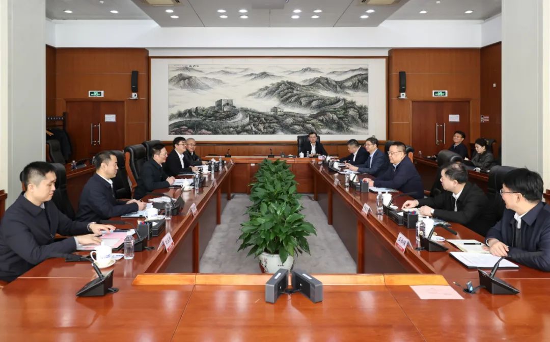 中核集團會見哈電集團總經(jīng)理、黨委副書記黃偉一行