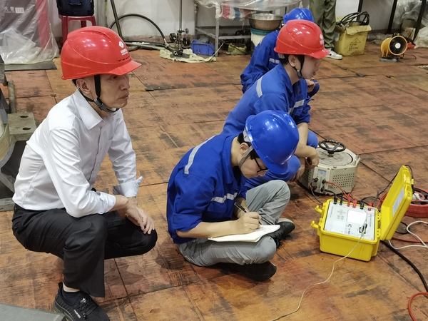 【新春走基層】匠心守護(hù)設(shè)備安，確保電力暢無憂