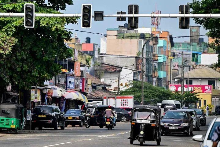 猴子闖發(fā)電站，斯里蘭卡全國停電