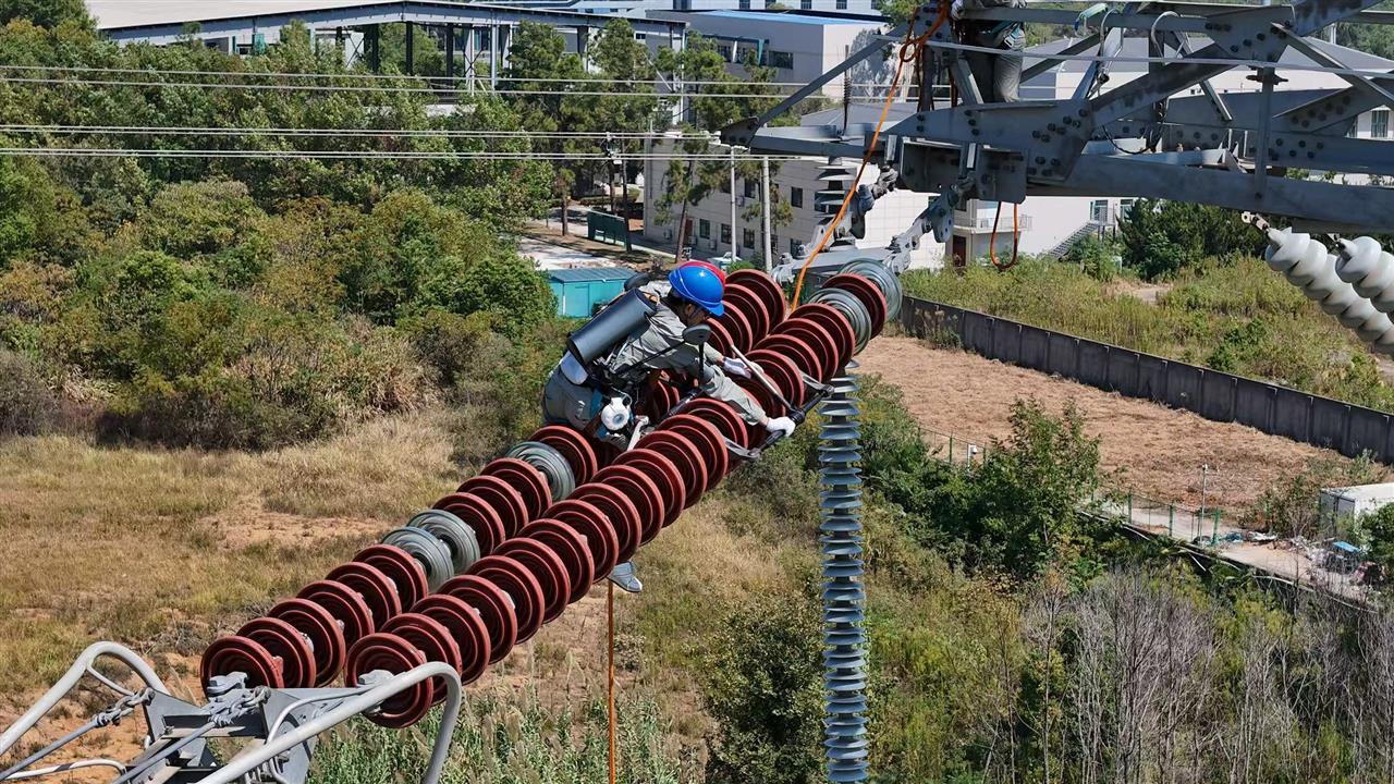 智賦荊楚電啟未來，國網(wǎng)湖北電力應用人工智能賦能電網(wǎng)高質量發(fā)展